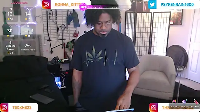 SamXTeck online show from March 30, 2026, 11:50 pm