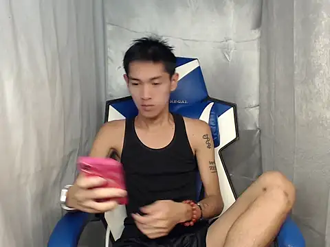 riks tyler online show from May 4, 2026, 4:03 pm