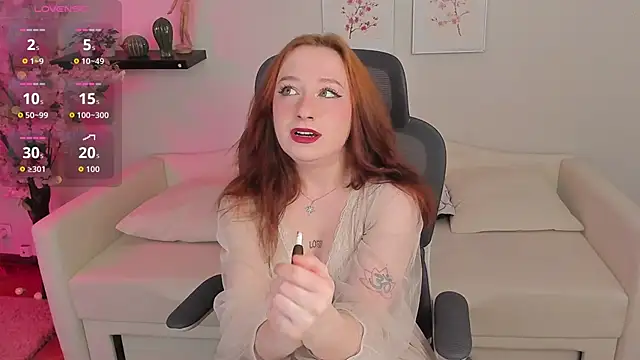 Snapshot of Violet_Griffen chatting on February 27, 2026, 3:56 pm Violet Griffen online show from February 27, 2026, 3:56 pm