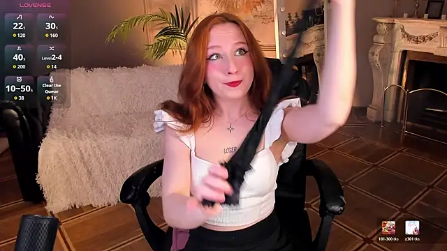Snapshot of Violet_Griffen chatting on April 29, 2026, 3:49 pm Violet Griffen online show from April 29, 2026, 3:49 pm