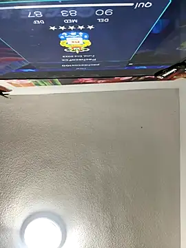 aavrdvh33 online show from November 20, 2025, 9:58 pm