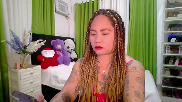 EstellaStarXxx online show from November 11, 2025, 3:56 pm