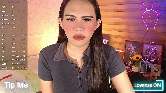 TssluttyNikka online show from February 24, 2026, 2:59 pm