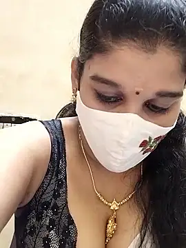 amelia-rani online show from October 14, 2025, 6:09 pm