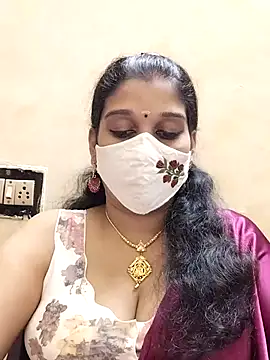 amelia-rani online show from November 21, 2025, 7:23 pm