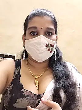 amelia-rani online show from June 12, 2026, 12:26 pm