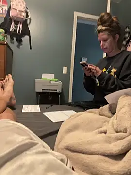 Snapshot of spud1204 chatting on October 6, 2025, 3:42 pm spud1204 online show from October 6, 2025, 3:42 pm