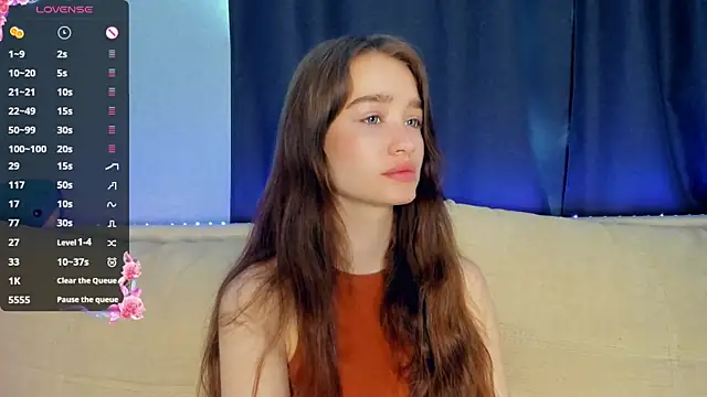 lovelyalivia online show from April 12, 2026, 7:24 am