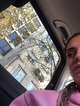 sweetchery999999 online show from December 1, 2025, 7:57 am