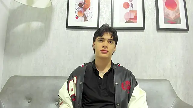 BenitoSaenz online show from December 16, 2025, 11:59 am