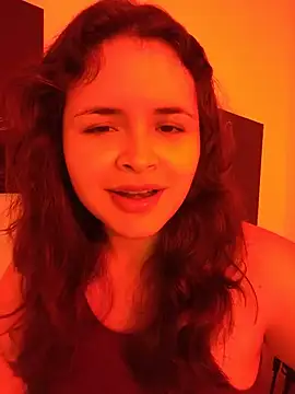 SeleneLuminari8 online show from July 4, 2026, 4:02 pm