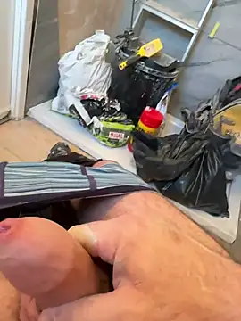 leroy9501 online show from January 16, 2026, 3:16 pm