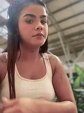 Kaily Sweet16 online show from November 4, 2025, 7:02 pm