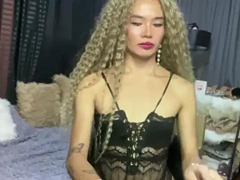 Snapshot of cute_vanessa12 chatting on November 14, 2025, 2:43 am cute vanessa12 online show from November 14, 2025, 2:43 am