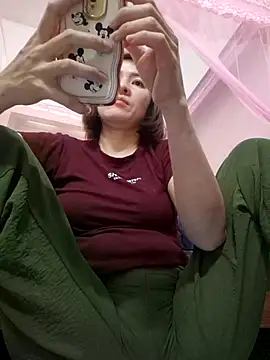 Hailey babe online show from November 26, 2025, 5:08 am