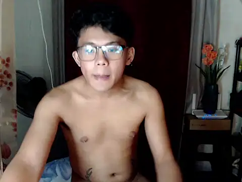Snapshot of twink_asianbunny chatting on October 15, 2025, 3:23 pm twink asianbunny online show from October 15, 2025, 3:23 pm
