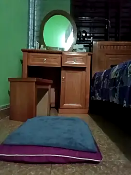 Snapshot of SexyQueen99 chatting on October 2, 2025, 9:49 am SexyQueen99 online show from October 2, 2025, 9:49 am