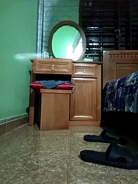 SexyQueen99 online show from April 3, 2026, 9:02 pm