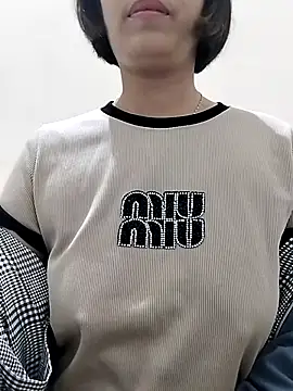 love sexy090 online show from November 22, 2025, 12:15 pm