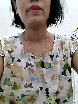love sexy090 online show from May 15, 2026, 11:34 pm