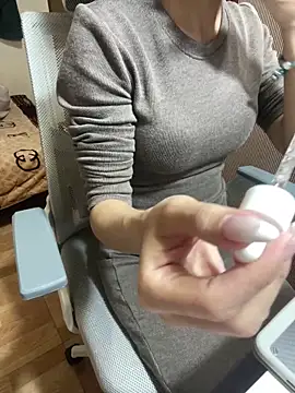 Mina048 online show from February 16, 2026, 8:05 pm