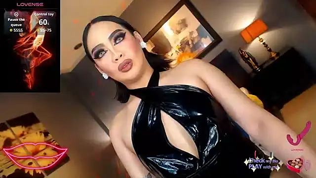 FridaHumphrey online show from March 23, 2026, 6:56 pm