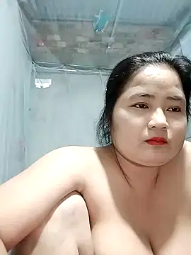 Snapshot of BigBoobs186 chatting on October 8, 2025, 2:58 pm BigBoobs186 online show from October 8, 2025, 2:58 pm