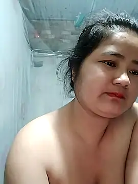 Snapshot of BigBoobs186 chatting on October 20, 2025, 9:48 pm BigBoobs186 online show from October 20, 2025, 9:48 pm