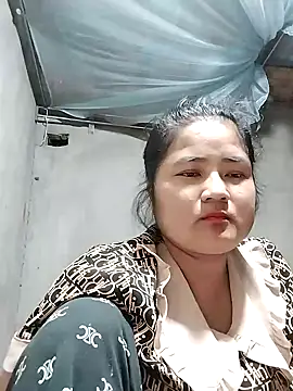 Snapshot of BigBoobs186 chatting on October 24, 2025, 10:55 am BigBoobs186 online show from October 24, 2025, 10:55 am