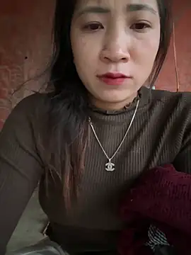 Snapshot of ThiHa003 chatting on February 8, 2026, 1:31 am ThiHa003 online show from February 8, 2026, 1:31 am