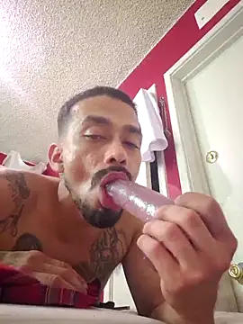 Snapshot of Cnutt310 chatting on September 23, 2025, 8:12 pm Cnutt310 online show from September 23, 2025, 8:12 pm