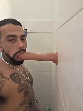 Snapshot of Cnutt310 chatting on January 31, 2026, 11:47 pm Cnutt310 online show from January 31, 2026, 11:47 pm