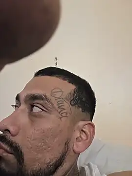 Snapshot of Cnutt310 chatting on February 1, 2026, 5:00 pm Cnutt310 online show from February 1, 2026, 5:00 pm