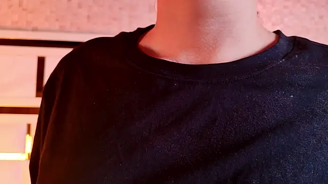 Snapshot of ambar_rosse25 chatting on November 4, 2025, 11:53 am ambar rosse25 online show from November 4, 2025, 11:53 am