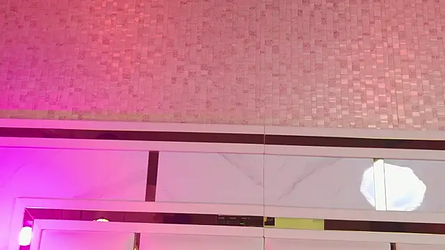 Snapshot of ambar_rosse25 chatting on November 16, 2025, 11:38 am ambar rosse25 online show from November 16, 2025, 11:38 am