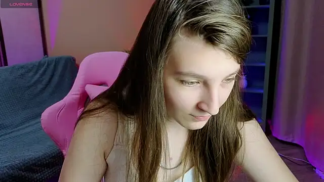 Mia Myles online show from November 25, 2025, 10:15 am