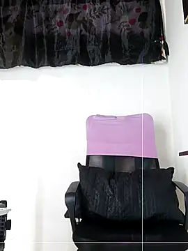 angierot2025 online show from July 15, 2026, 7:52 pm