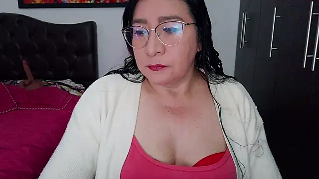 Snapshot of Grace_mature_milf chatting on July 15, 2026, 10:20 am Grace mature milf online show from July 15, 2026, 10:20 am