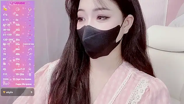 kemybaby online show from March 31, 2026, 8:31 pm