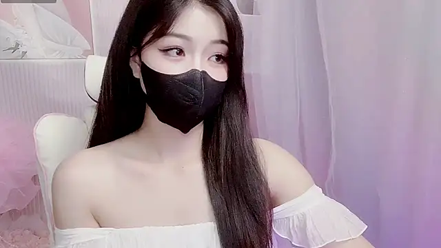 kemybaby online show from April 12, 2026, 9:09 pm