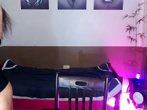 Spicy kinky online show from May 23, 2026, 10:47 pm