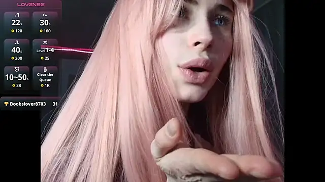 PieraMarch online show from April 15, 2026, 7:58 pm