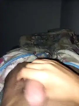 amin20cm online show from October 29, 2025, 10:33 pm