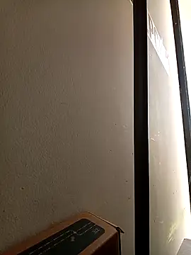 ALEJA  07 online show from September 16, 2025, 1:56 pm