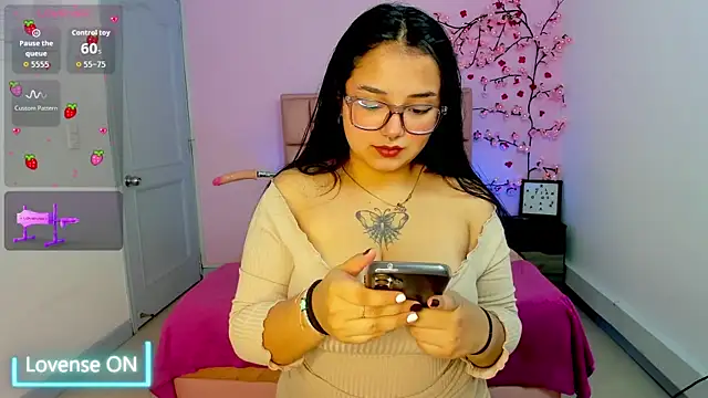 SofiDoll cg online show from November 11, 2025, 12:16 pm