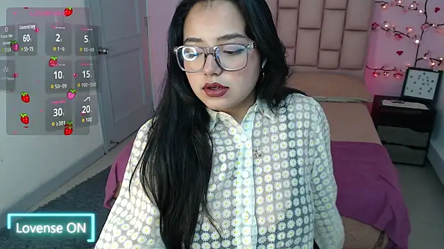 SofiDoll cg online show from November 21, 2025, 1:43 pm