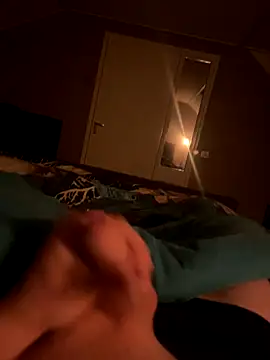 dutch girl lover online show from November 1, 2025, 11:01 am