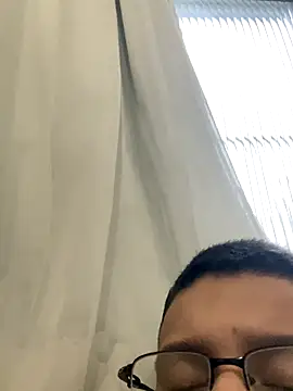 safadezanunes2 online show from October 10, 2025, 8:30 pm