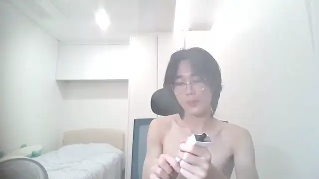imurboy online show from July 14, 2026, 6:13 pm