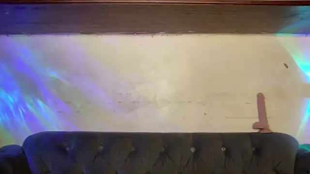 calimonroe online show from October 26, 2025, 6:25 pm